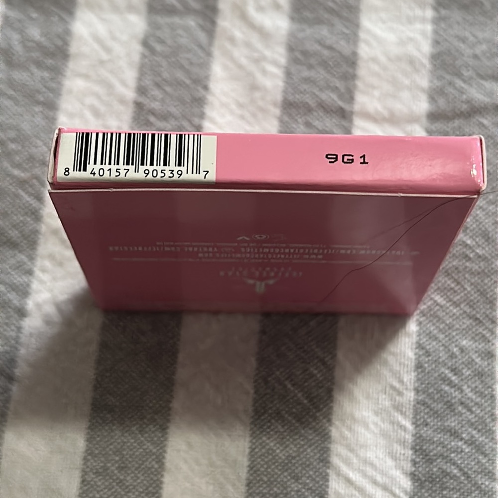 ♥️ 3/$12 Jeffree Star eyeshadow single in Cremated - Picture 2 of 4